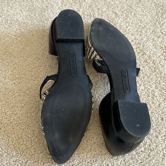 Jeanne Beker slip-on dress shoe - Picture 4 of 4